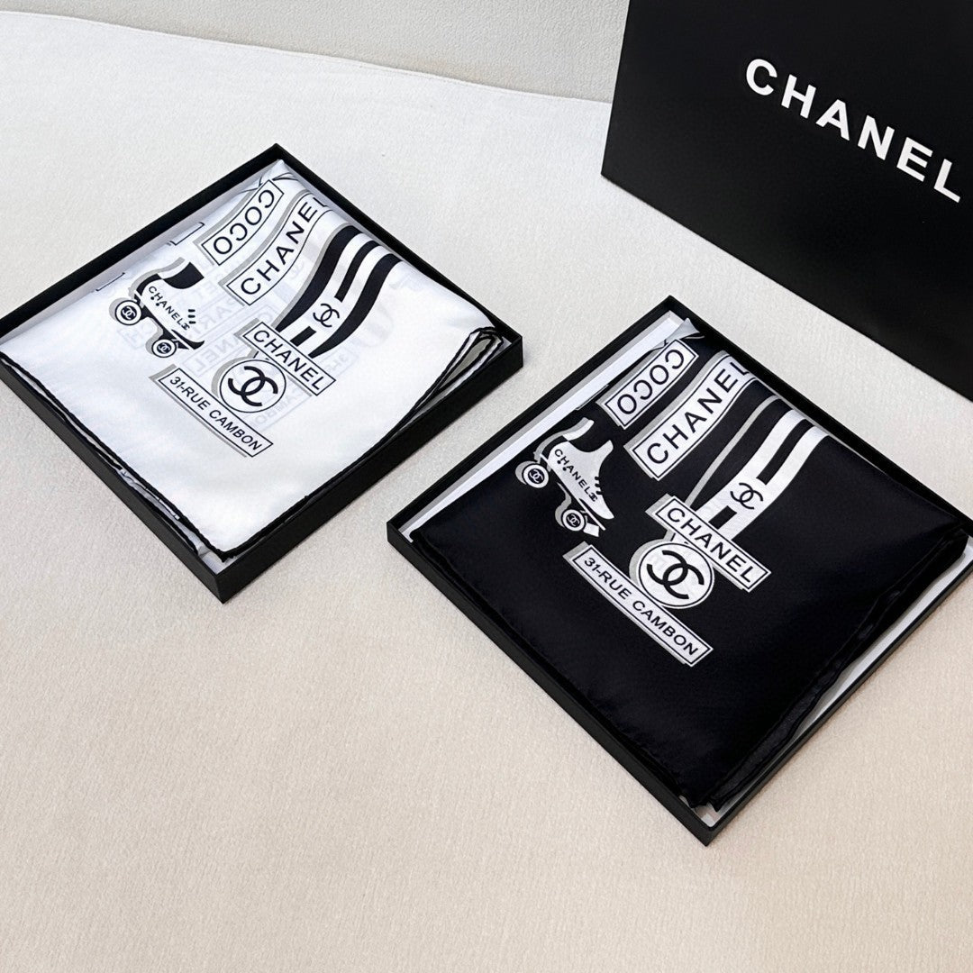 CHANEL 25S SCARF 90 IN SILK 729054
