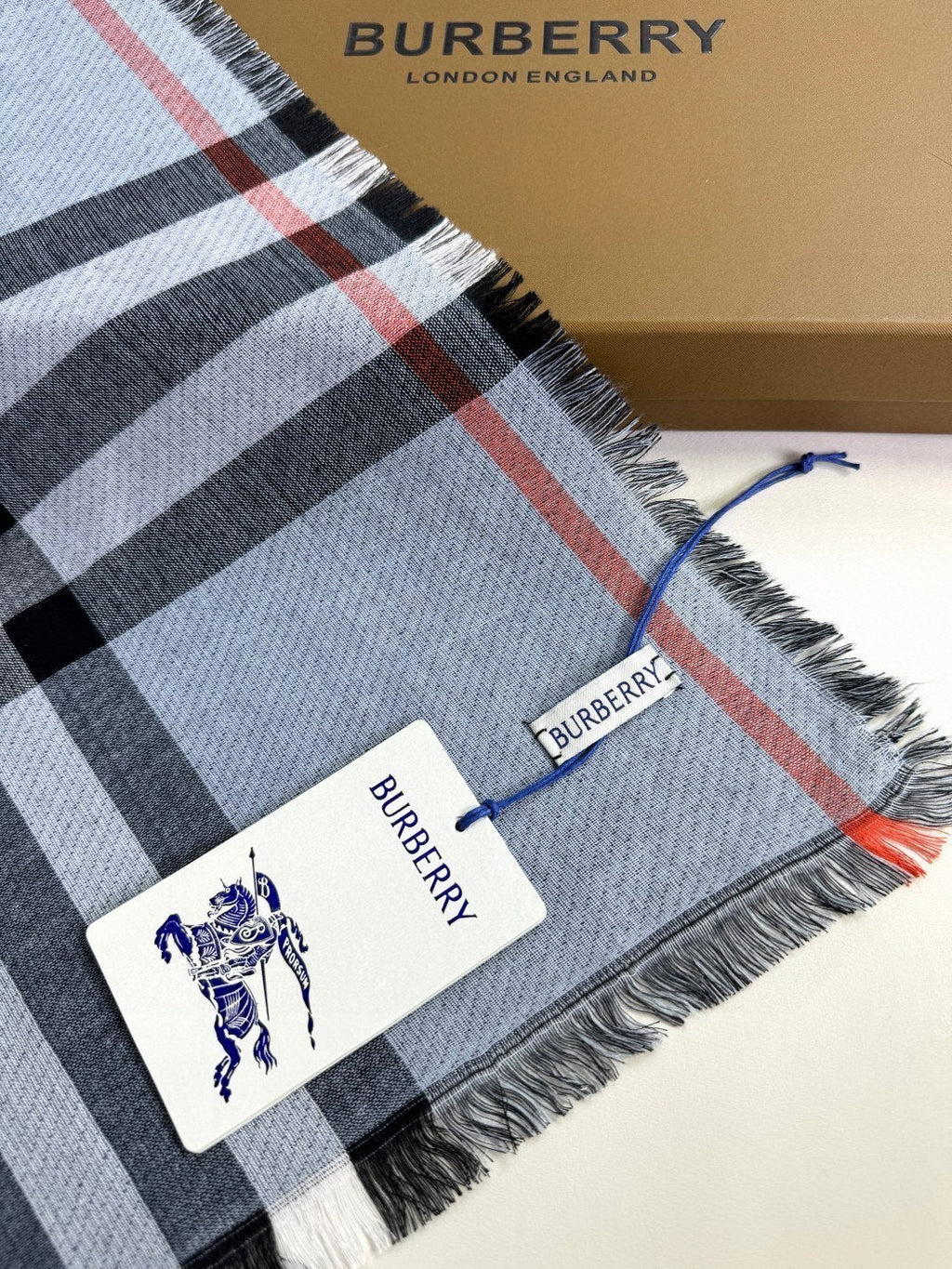 BURBERRY 26S SCARF 220CM IN SILK CASHMERE 303205