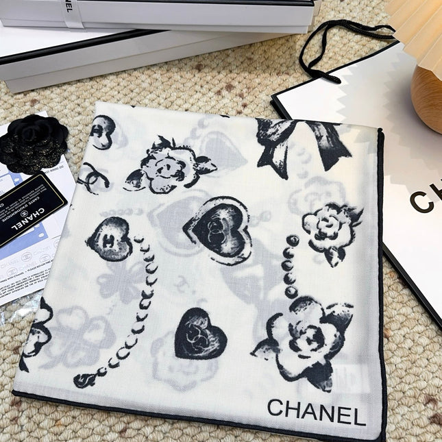 CHANEL 25S SCARF 140 CM IN CASHMERE SILK 943923