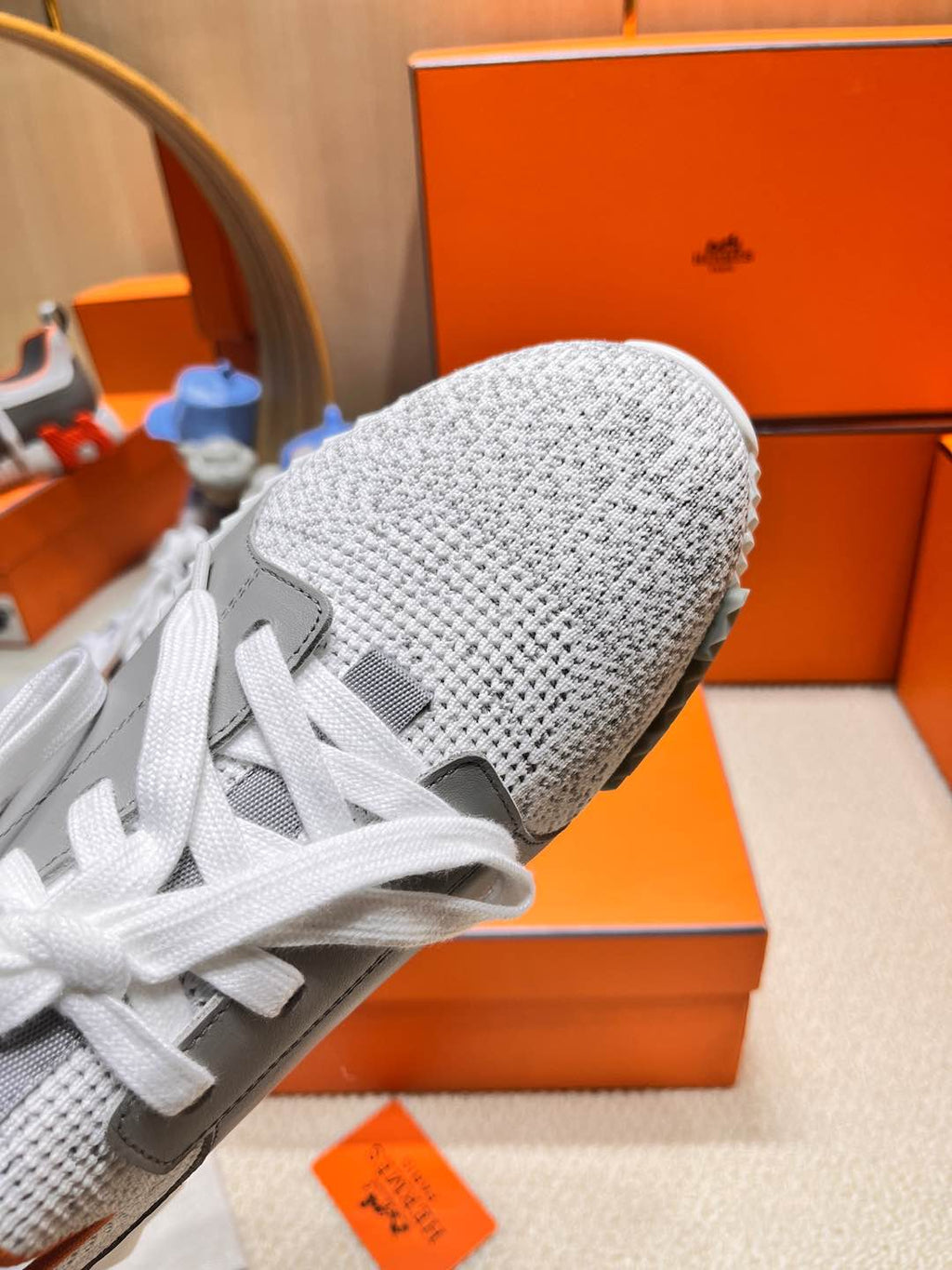 DEPART SLIP-ON SNEAKER IN WHITE MIX MOUSE GRAY KNIT AND CALFSKIN