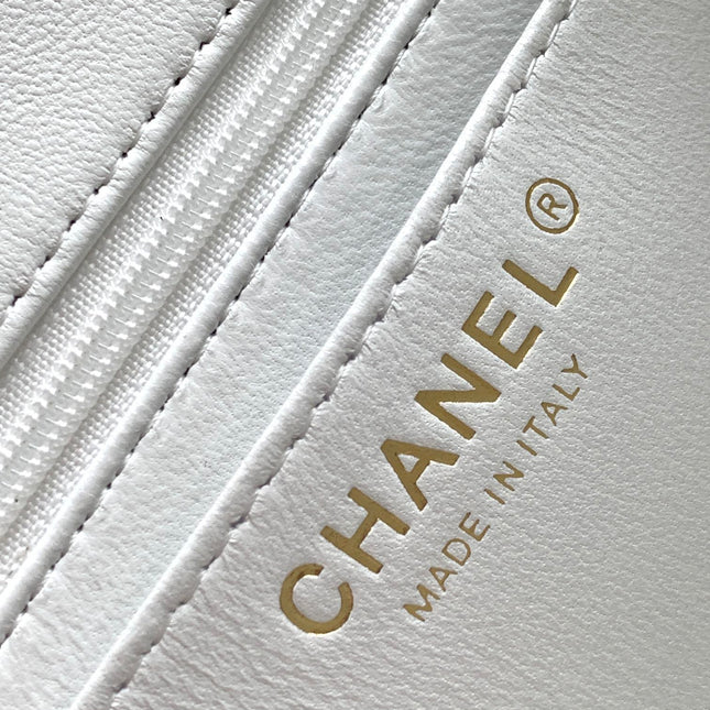 CC MEDIUM 25 FLAP BAG IN WHITE WOOL TWEED