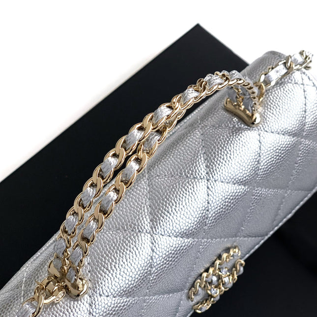 CHANEL 25S KELLY BAG 18 IN SILVER CAVIAR LEATHER WITH GOLD HARDWARE STYLE 2