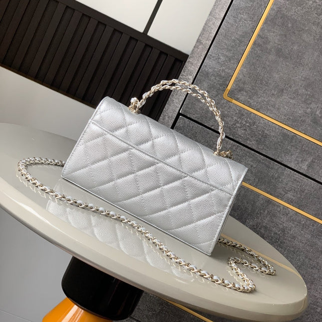 CHANEL 25S KELLY BAG 18 IN SILVER CAVIAR LEATHER WITH GOLD HARDWARE STYLE 2