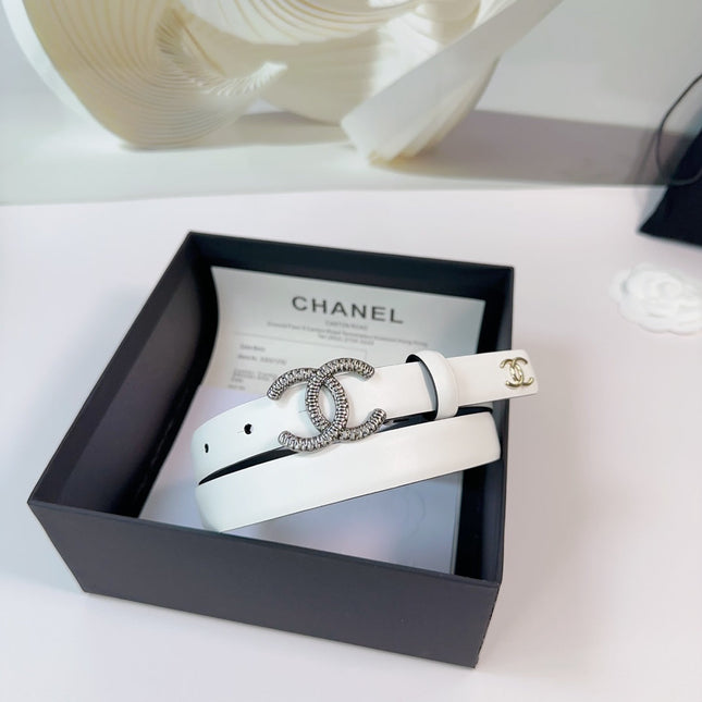 CC BELT 20 MM IN WHITE CALFSKIN WITH SILVER BUCKLE AND GOLD LOGO