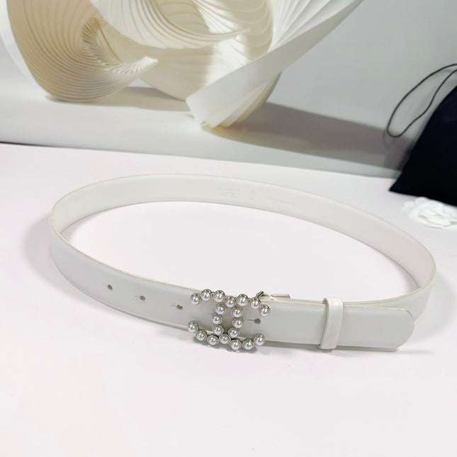 CC BELT 30 MM IN WHITE SMOOTH CALFSKIN WITH SILVER HARDWARE ATTACH PEARL