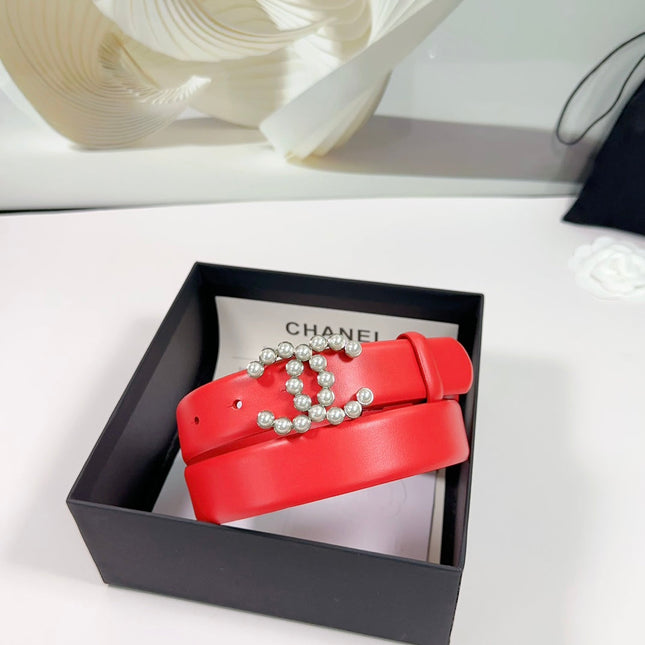 CC BELT 30 MM IN CRIMSON RED SMOOTH CALFSKIN WITH SILVER HARDWARE ATTACH PEARL