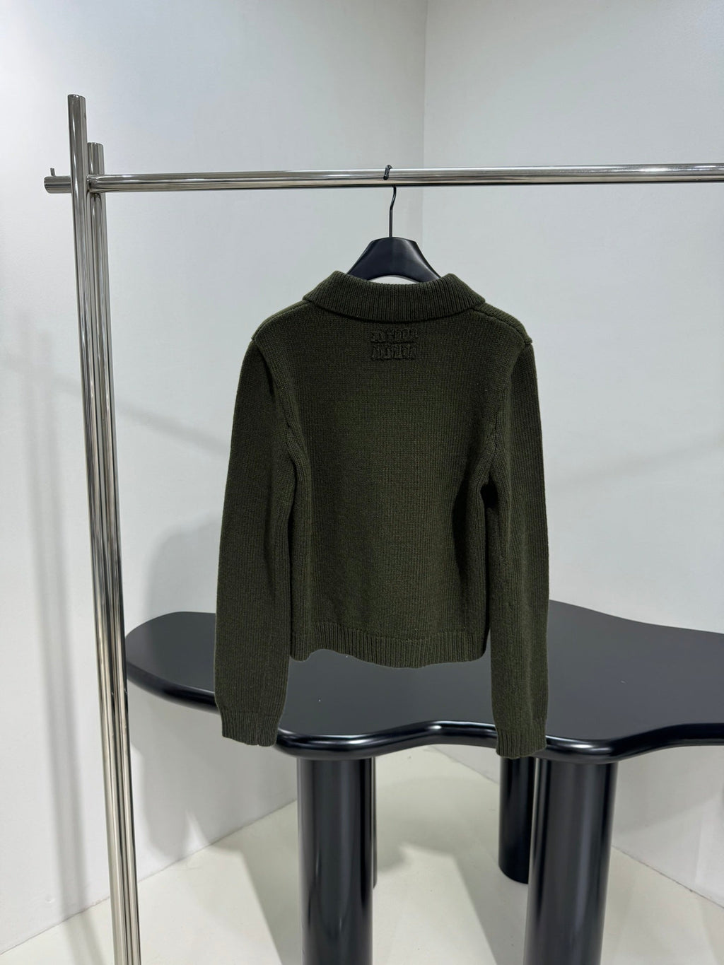 MIUMIU POLO KNIT CARDIGAN STYLE 502