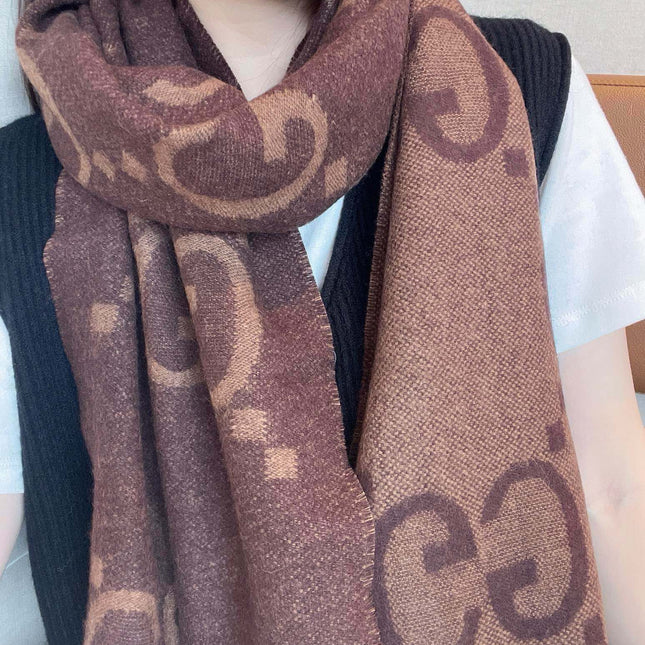 GG JACQUARD PATTERN KNIT SCARF 195 CM WITH TASSELS CHESTNUT BROWN 403749