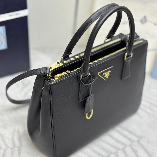 PRADA 25S GALLERIA LARGE BAG 32 IN BLACK CALFSKIN GOLD HARDWARE