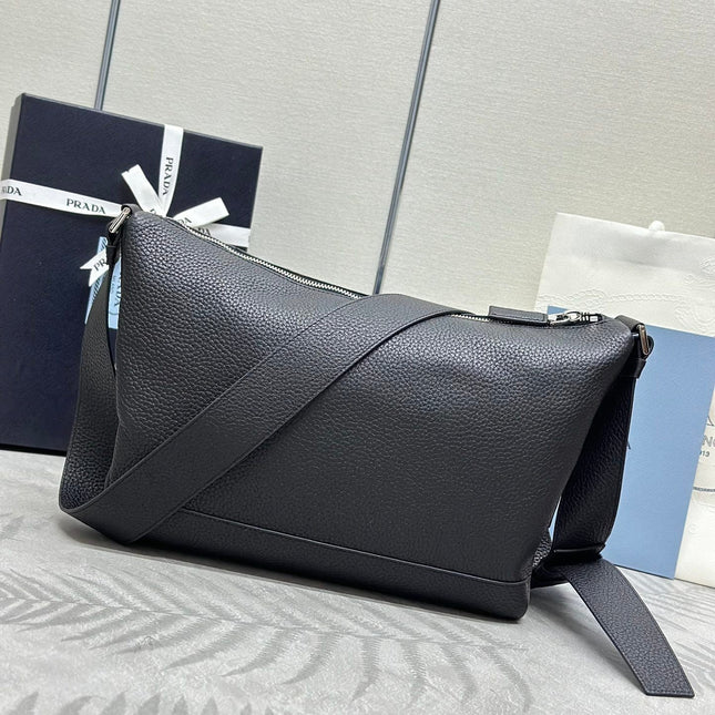 PRADA 25S SHOULDER STRAP BAG 26 IN BLACK CALFSKIN SILVER HARDWARE