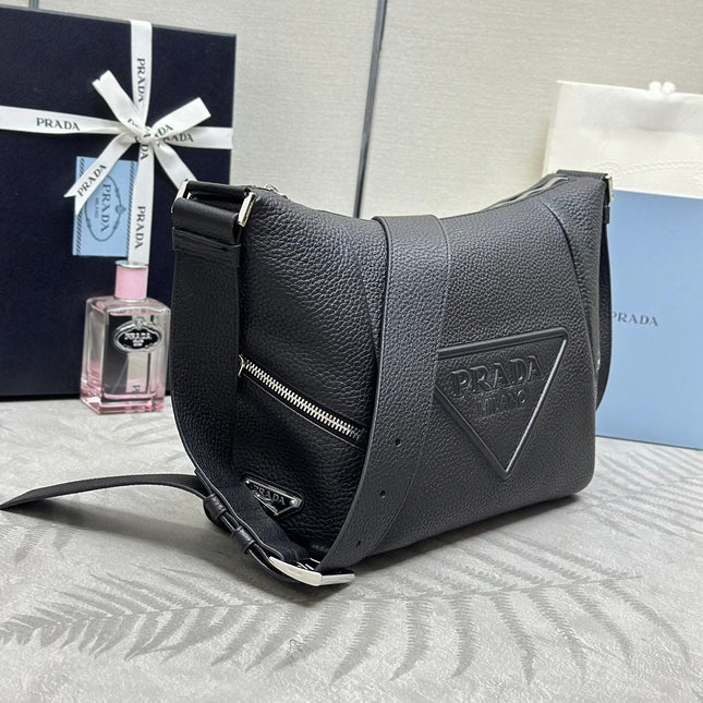 PRADA 25S SHOULDER STRAP BAG 26 IN BLACK CALFSKIN SILVER HARDWARE
