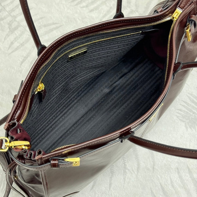 PRADA 25S BONNIE EXTRA-LARGE 42 IN DARK BROWN GLOSSY CALFSKIN GOLD HARDWARE