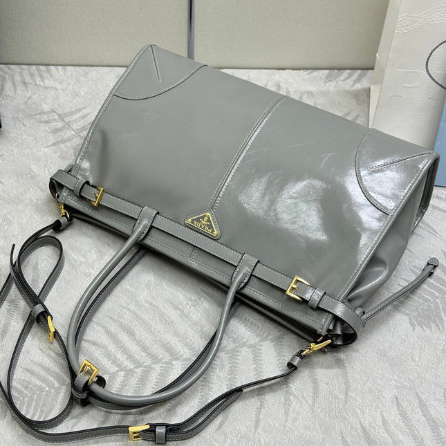 PRADA 25S BONNIE LARGE HANDBAG 38 IN GRAY GLOSSY CALFSKIN GOLD HARDWARE