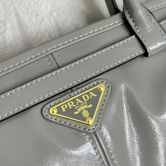 PRADA 25S BONNIE LARGE HANDBAG 38 IN GRAY GLOSSY CALFSKIN GOLD HARDWARE