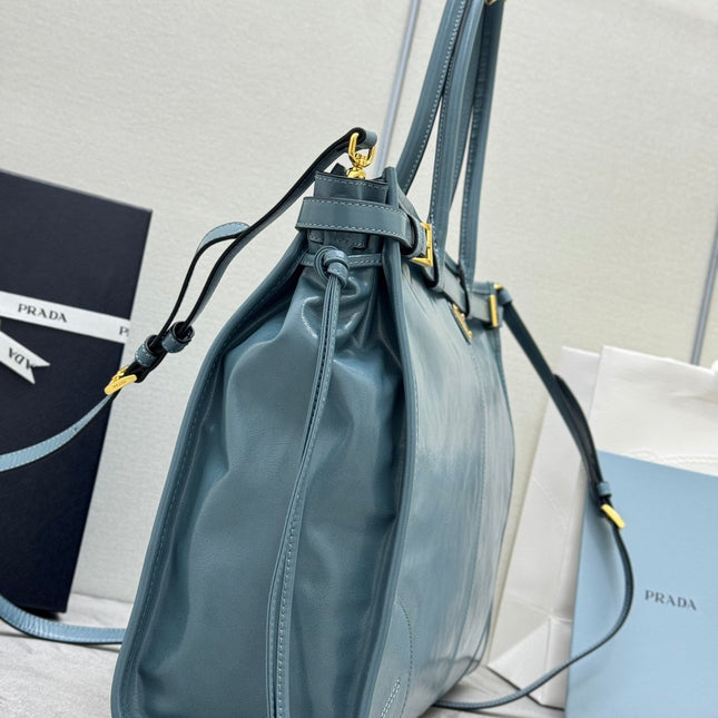 PRADA 25S LUX SOFT BAG 42 IN BLUE GLOSSY CALFSKIN GOLD HARDWARE