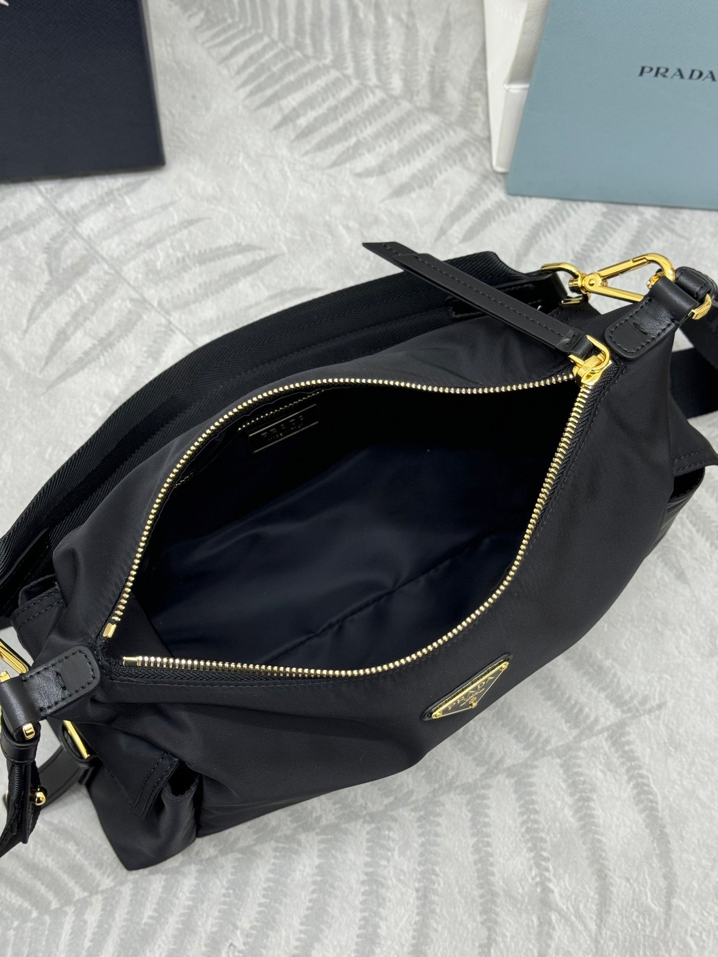 PRADA 25S EXPLORE LARGE RE-NYLON SHOULDER BAG 32 IN BLACK WITH FLAP