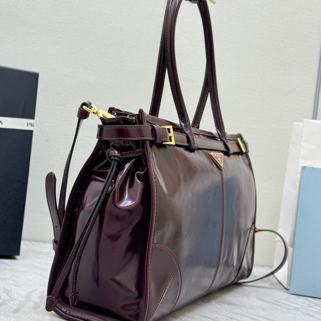 PRADA 25S BONNIE LARGE HANDBAG 38 IN BURGUNDY GLOSSY CALFSKIN GOLD HARDWARE