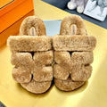 CHYPRE SANDAL IN PEANUT BROWN SHEARLING