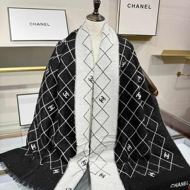 CHANEL 25S SCARF 195 IN CASHMERE 880355