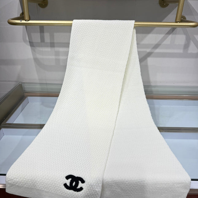 CHANEL 25S SCARF 175 CM IN  WOOL CASHMERE 943086
