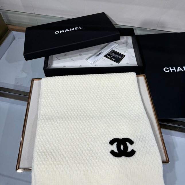 CHANEL 25S SCARF 175 CM IN  WOOL CASHMERE 943086