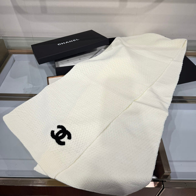 CHANEL 25S SCARF 175 CM IN  WOOL CASHMERE 943086
