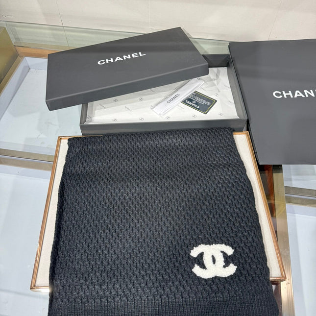 CHANEL 25S SCARF 175 CM IN  WOOL CASHMERE 943087