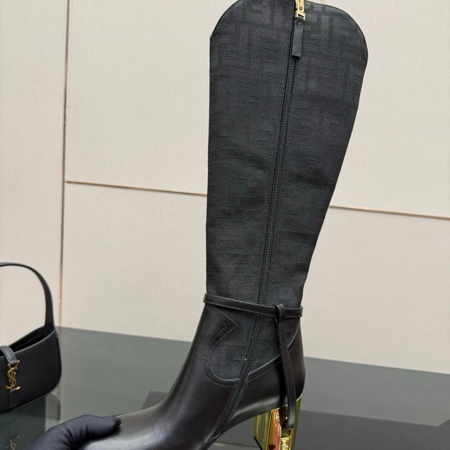 FENDI 25S KNEE-HIGH BOOTS 50 MM IN BLACK CALFSKIN AND FABRIC PRINT LOGO