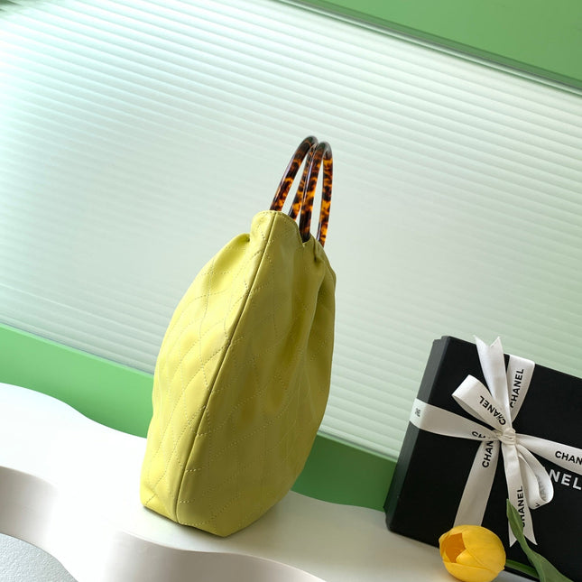 CHANEL 26S HAND BAG 32 IN LIME YELLOW LAMBSKIN GOLD HARDWARE