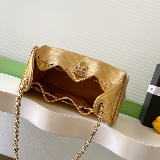 CHANEL 25S HOBO BAG 30 IN METALLIC GOLD CAVIAR LEATHER