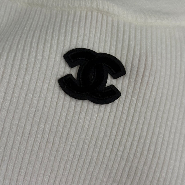 CHANEL 25S HALTER NECK TOP 556