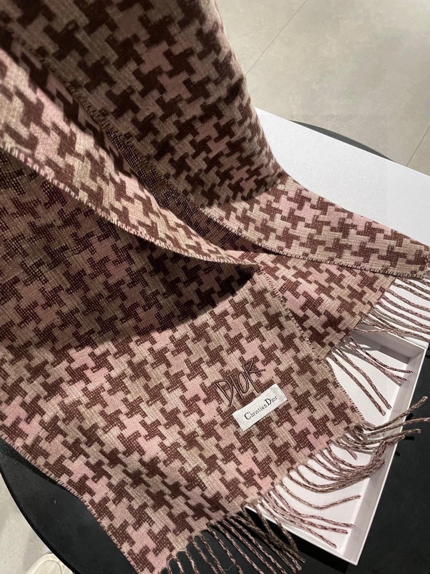 DIOR 26S SCARF 180CM IN CASHMERE 124305