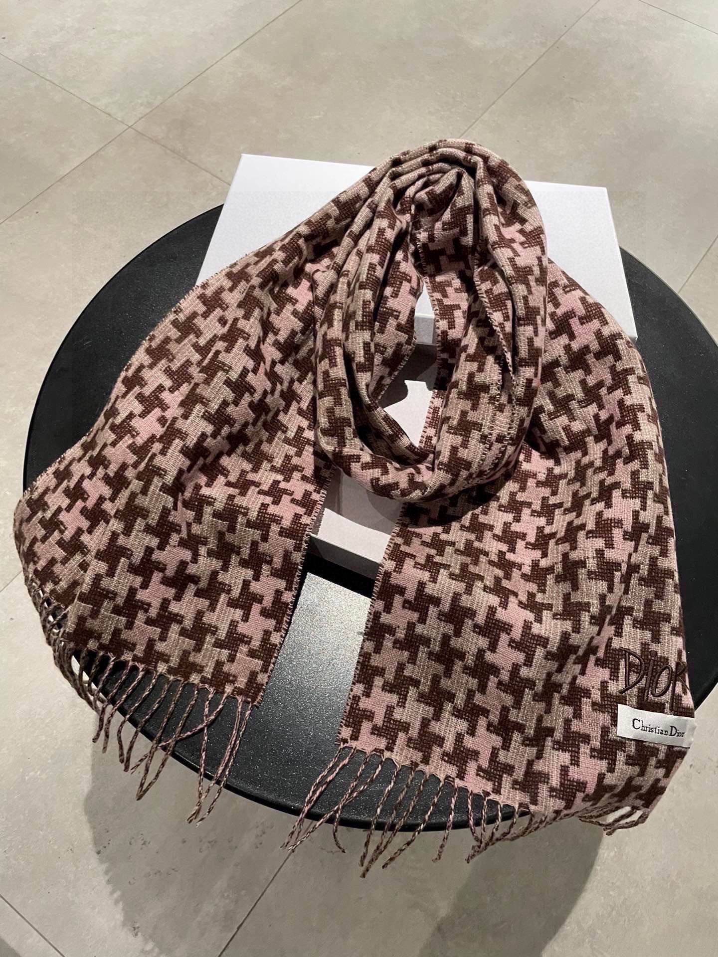 DIOR 26S SCARF 180CM IN CASHMERE 124305