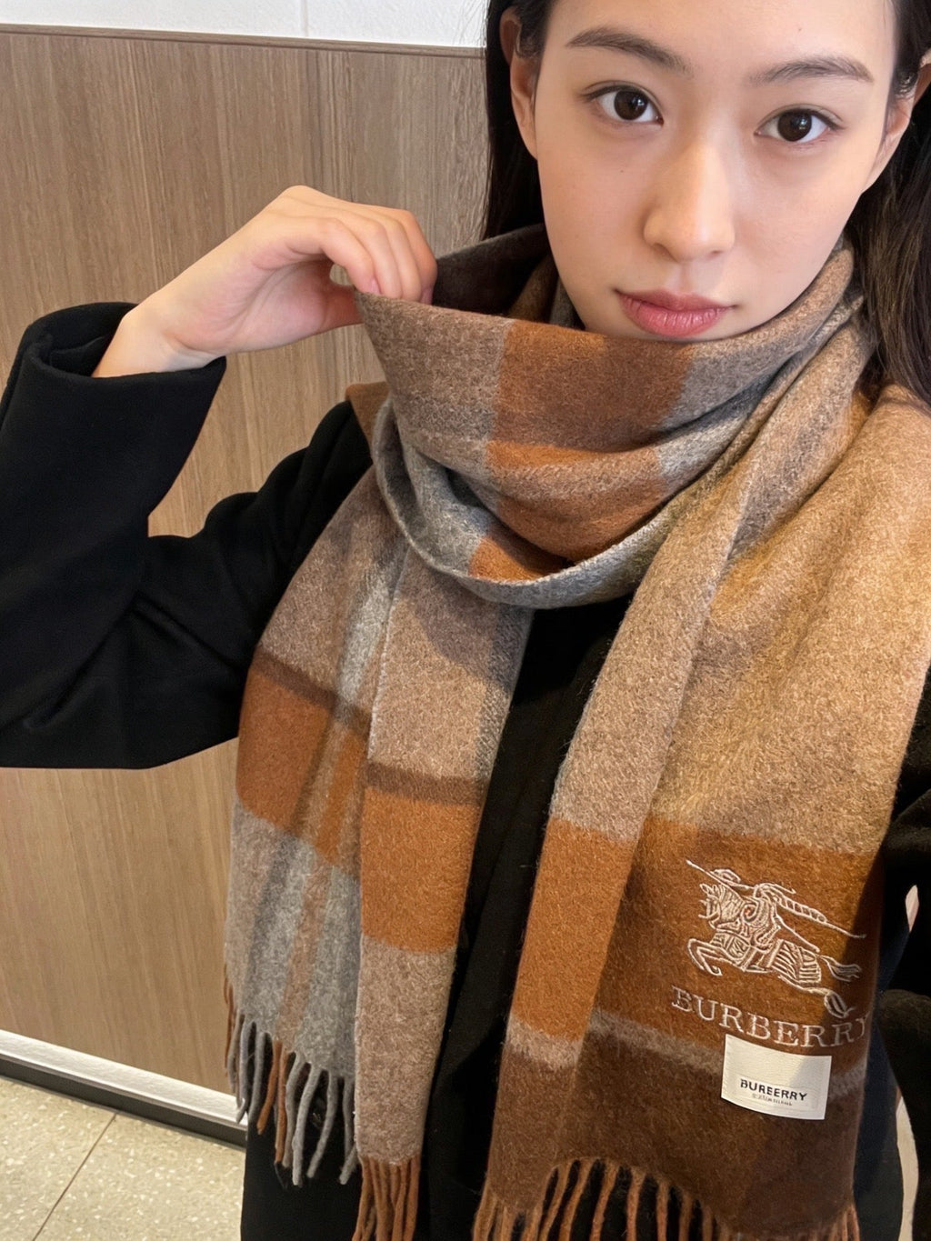 BURBERRY 26S SCARF 180CM IN CASHMERE 160445