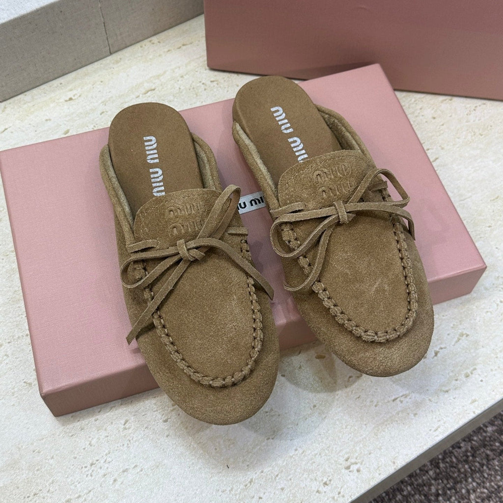 MIUMIU 26S SNEAKER MULES IN OLIVE BROWN SUEDE WITH BOW