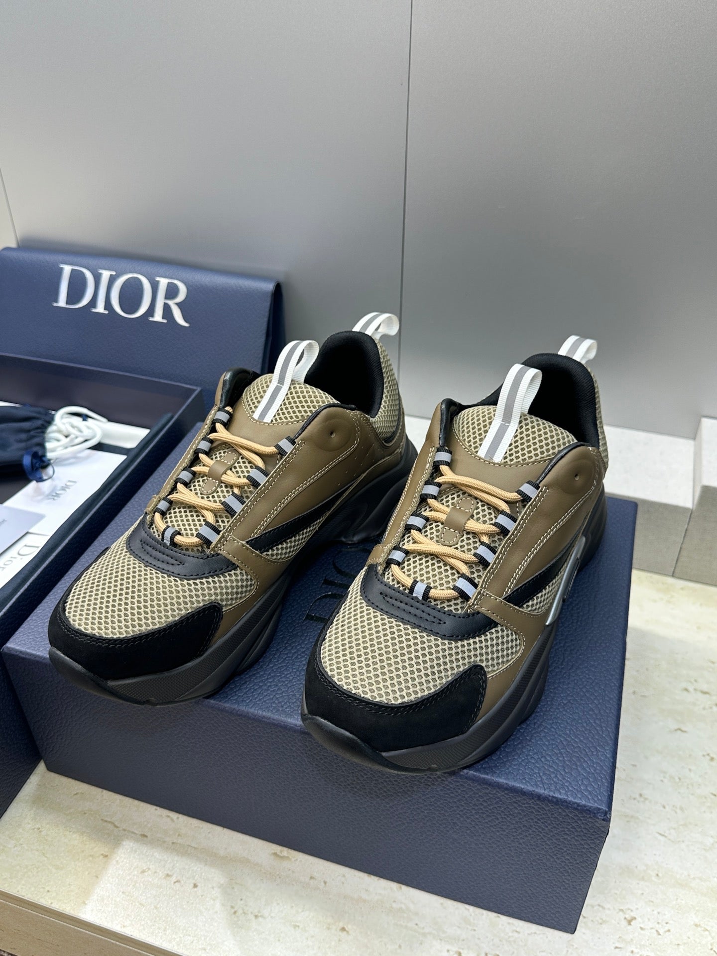 DIOR 26S SNEAKERS STYLE 020