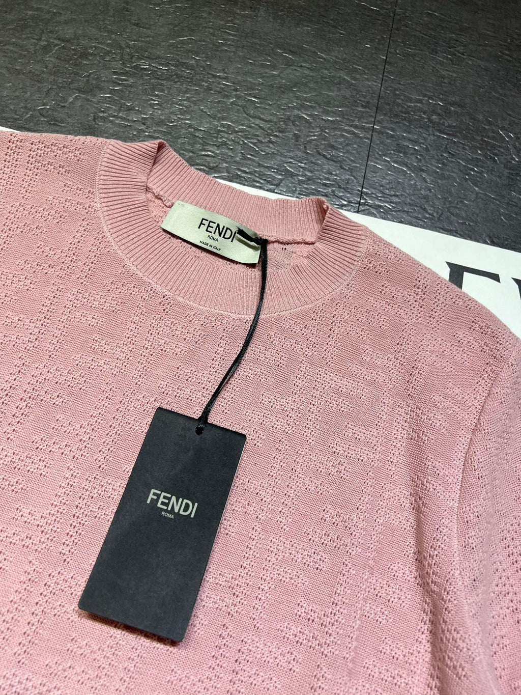 FENDI 26S SHORT SLEEVE KNIT T-SHIRT 222