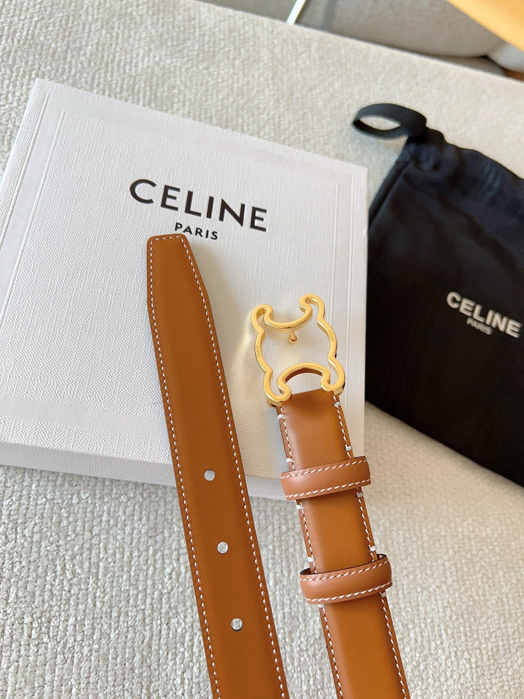 BELT 25MM TRIOMPHE LOGO CUT-OUT IN BROWN SMOOTH CALFSKIN WITH GOLD BUCKLE