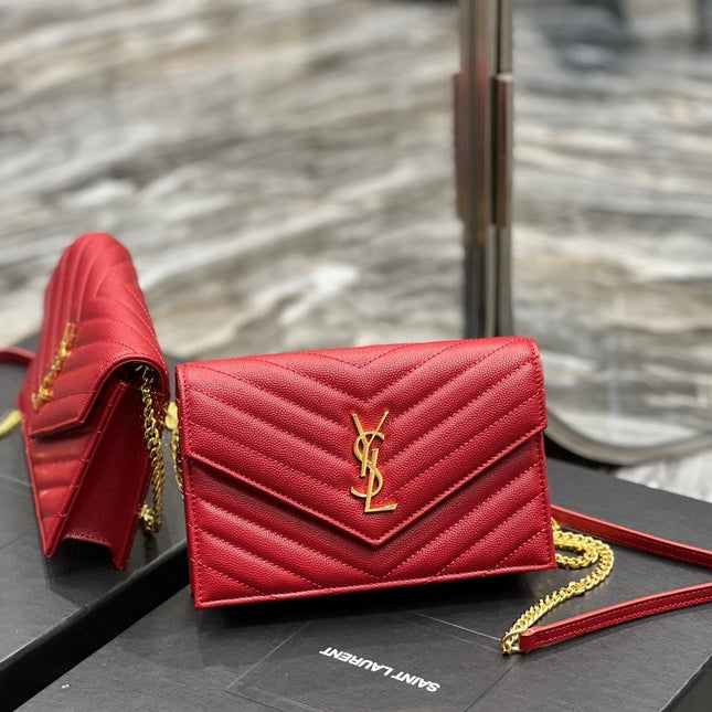 YL WOC 19 RED CHEVERON CAVIAR GOLD HARDWARE