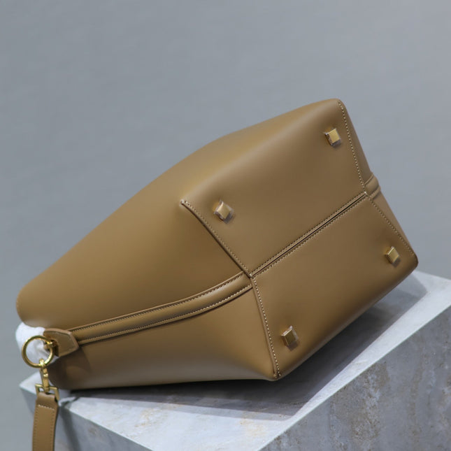 YSL 25S LE 5 À 7 BAG 26 IN BROWN CALFSKIN GOLD HARDWARE