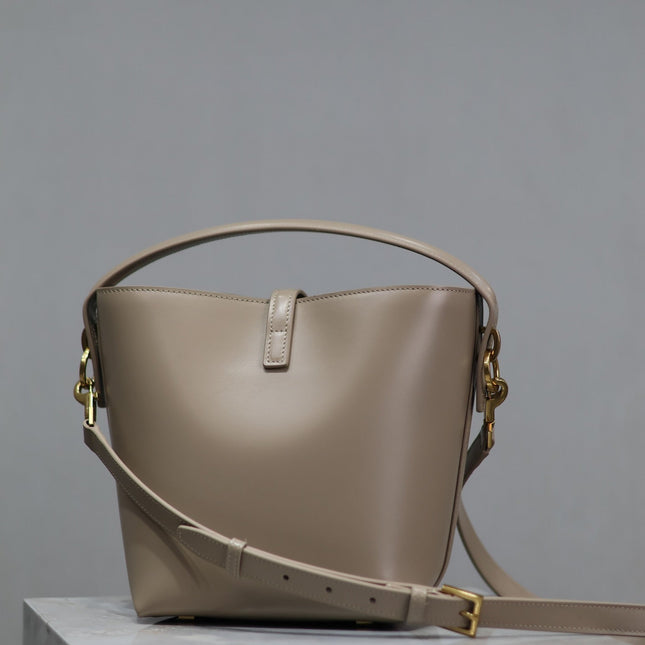 YSL 25S LE 37 BUCKET 20 IN BEIGE CALFSKIN GOLD HARDWARE