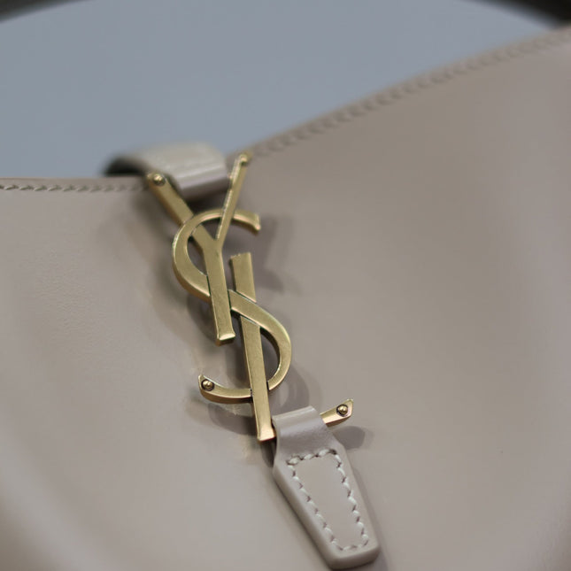 YSL 25S LE 37 BUCKET 20 IN BEIGE CALFSKIN GOLD HARDWARE