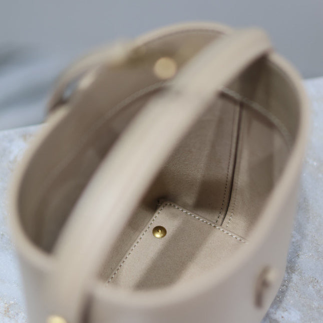 YSL 25S LE 37 BUCKET 15 IN BEIGE CALFSKIN GOLD HARDWARE