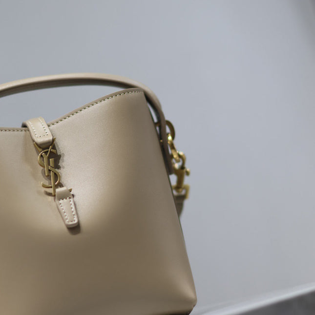 YSL 25S LE 37 BUCKET 15 IN BEIGE CALFSKIN GOLD HARDWARE