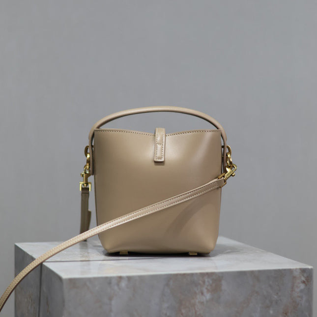 YSL 25S LE 37 BUCKET 15 IN BEIGE CALFSKIN GOLD HARDWARE