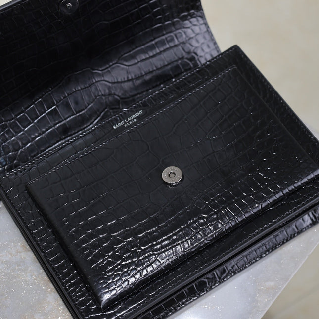 YSL 25S SUNSET MEDIUM 22 IN BLACK CROCODILE-EMBOSSED SHINY CALFSKIN BLACK HARDWARE