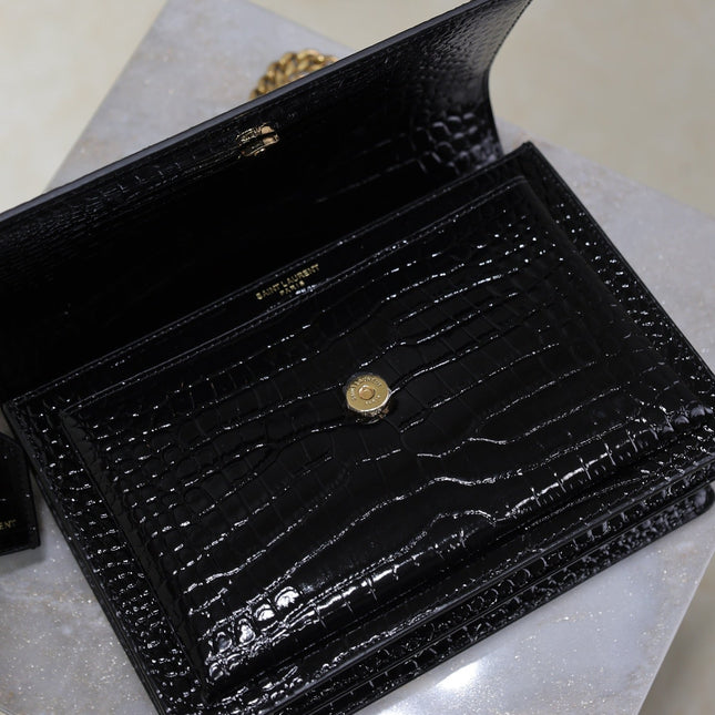 YSL 25S SUNSET MEDIUM 22 IN BLACK CROCODILE-EMBOSSED SHINY CALFSKIN GOLD HARDWARE