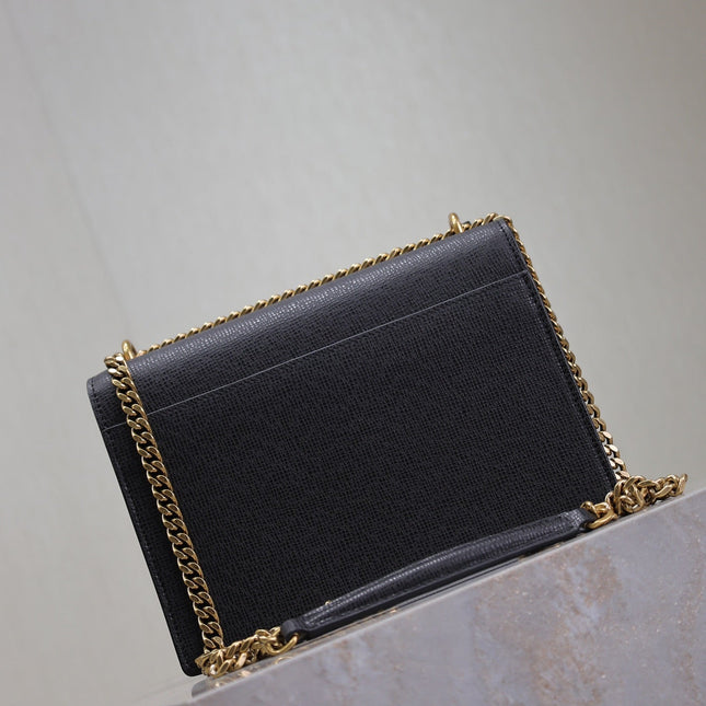 YSL 25S SUNSET MEDIUM 22 IN BLACK GRAINED CALFSKIN GOLD HARDWARE