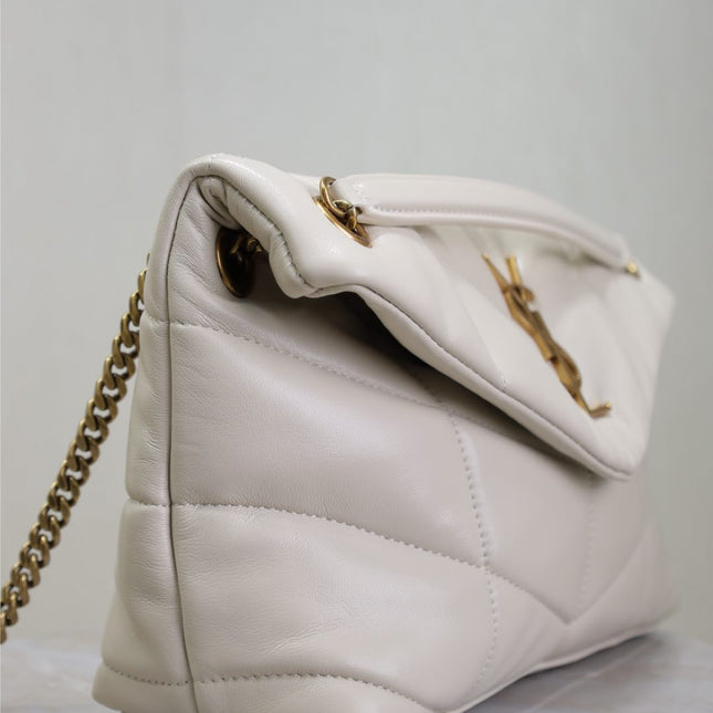 YSL 25S LOULOU PUFFER MM 29 IN BLANC VINTAGE CALFSKIN GOLD HARDWARE