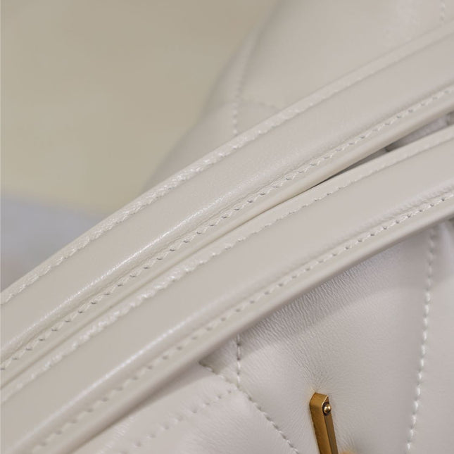 YSL 25S LOULOU PUFFER MM 29 IN BLANC VINTAGE CALFSKIN GOLD HARDWARE